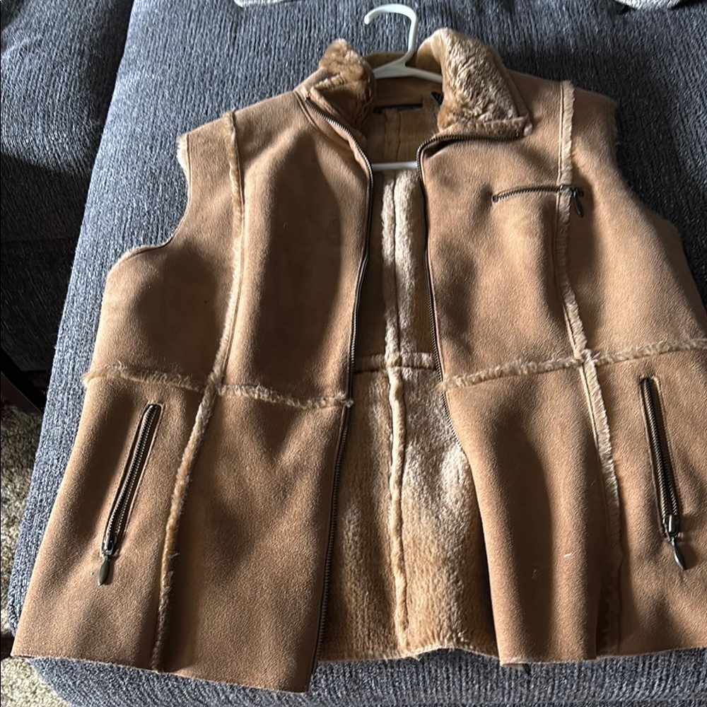 Vintage Tan faux fur vest with 3 Zipper Pockets